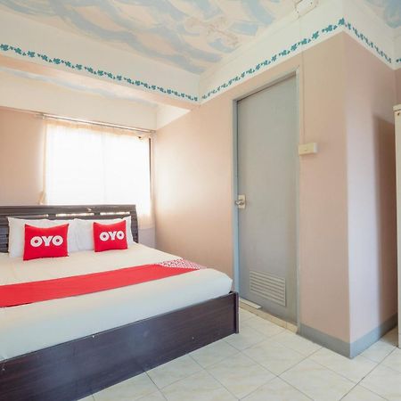 Hotel Oyo 1152 Hongpak Mint à Bangsaen Extérieur photo