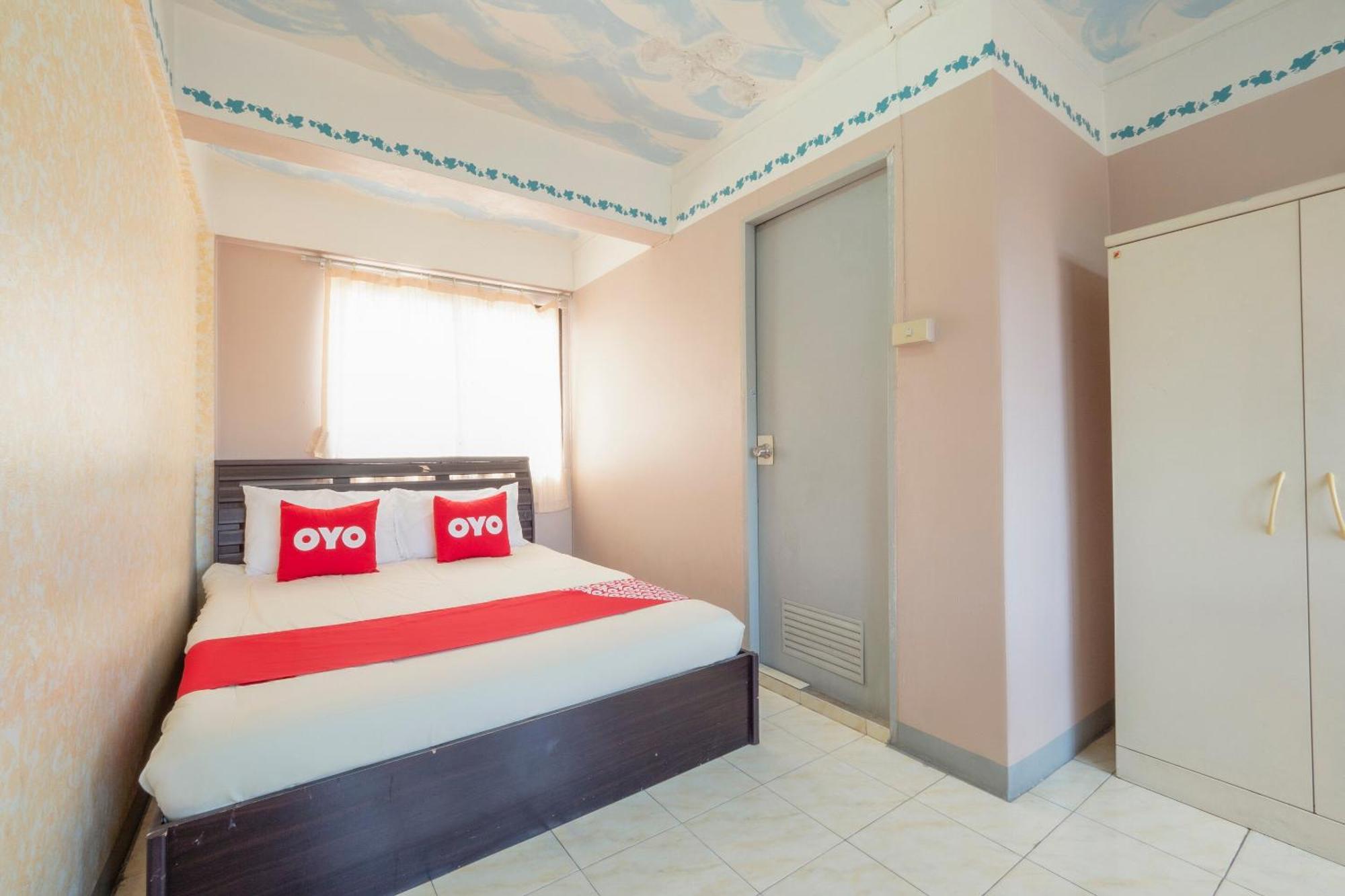 Hotel Oyo 1152 Hongpak Mint à Bangsaen Extérieur photo