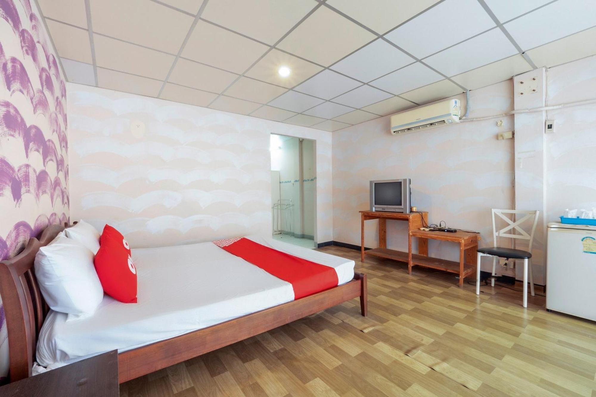 Hotel Oyo 1152 Hongpak Mint à Bangsaen Extérieur photo