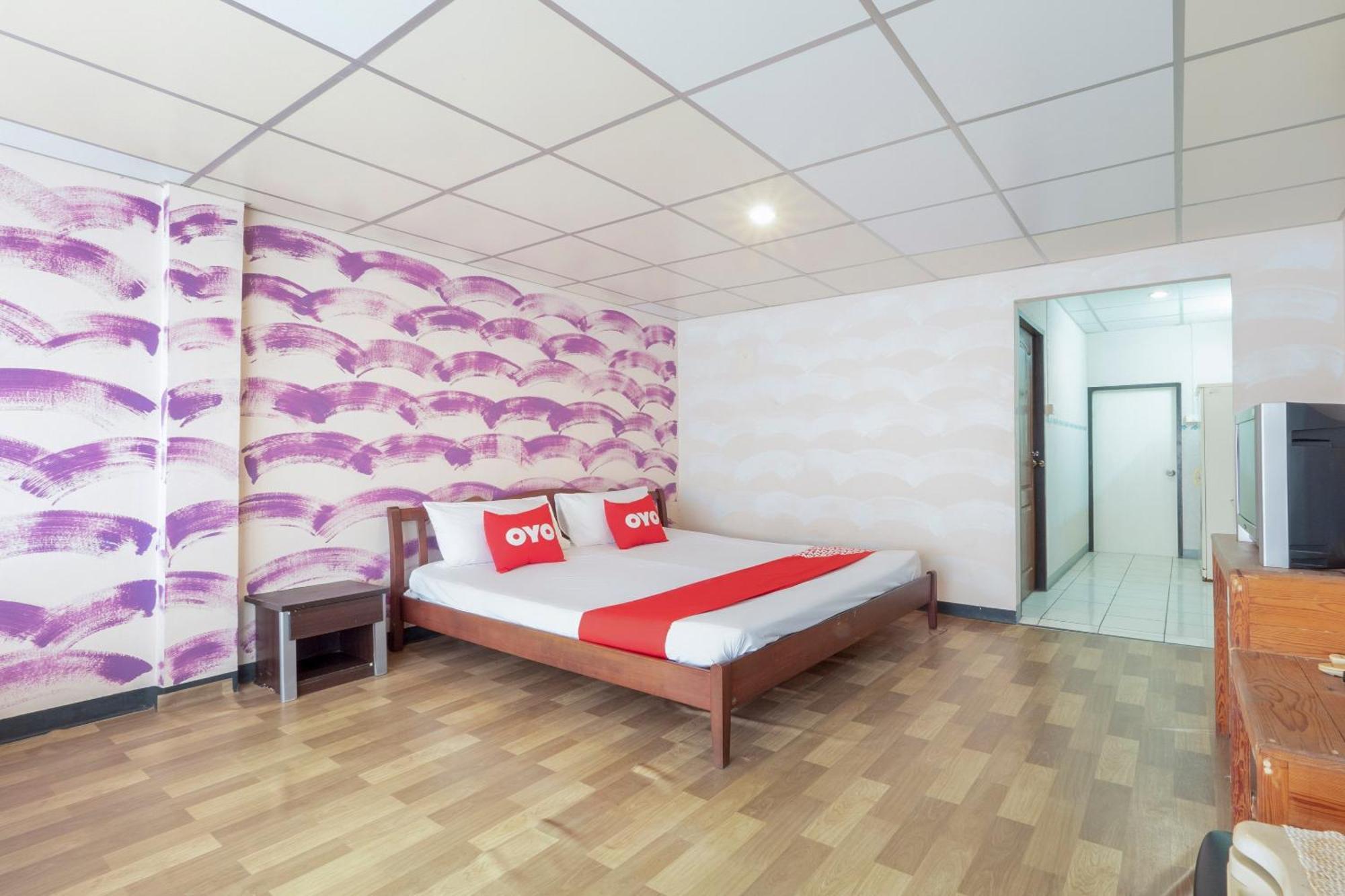Hotel Oyo 1152 Hongpak Mint à Bangsaen Extérieur photo