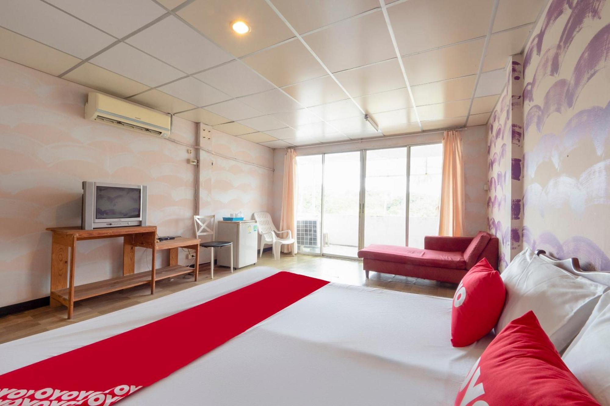 Hotel Oyo 1152 Hongpak Mint à Bangsaen Extérieur photo