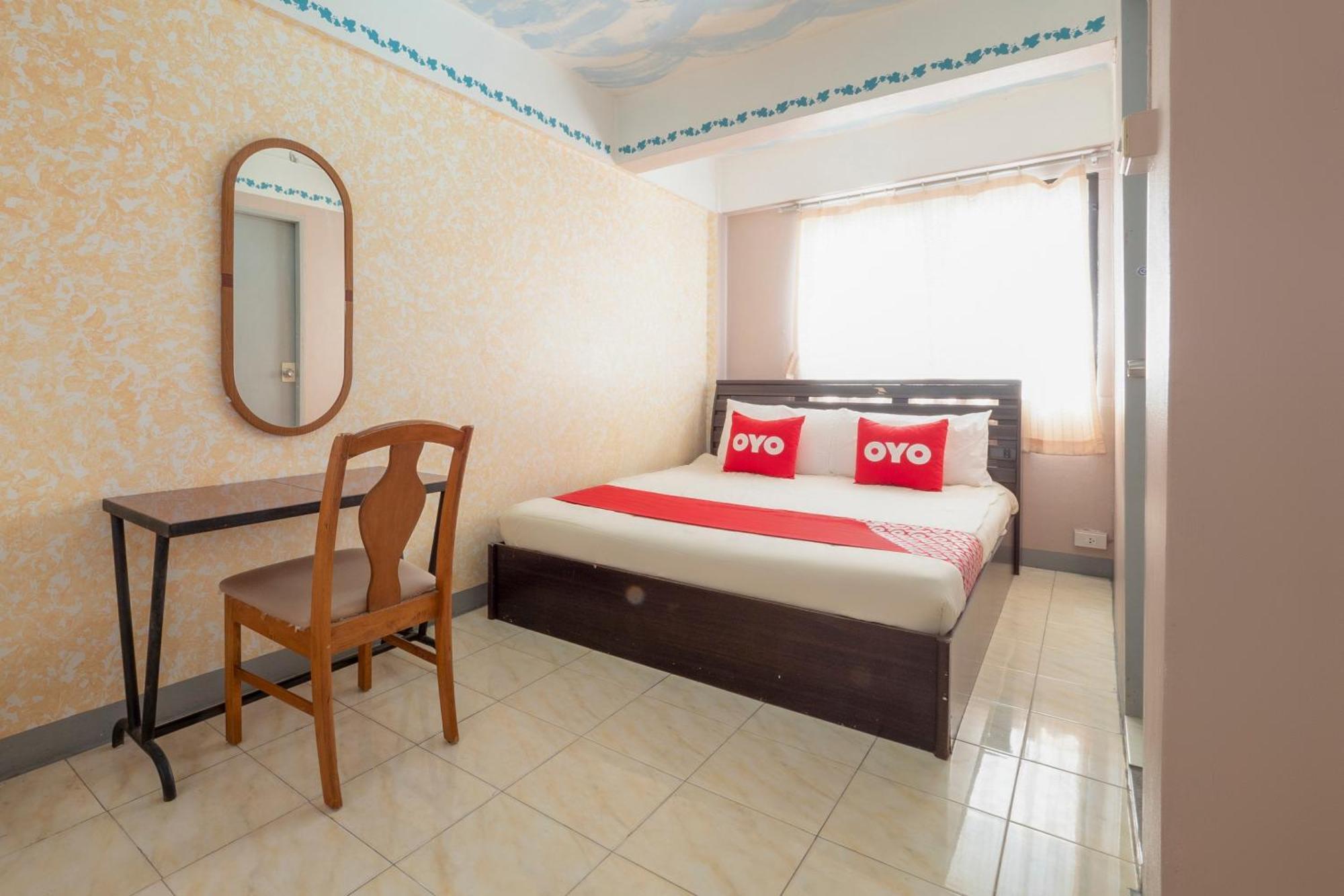 Hotel Oyo 1152 Hongpak Mint à Bangsaen Extérieur photo